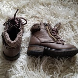 Toddler little girl brown leather vintage boots